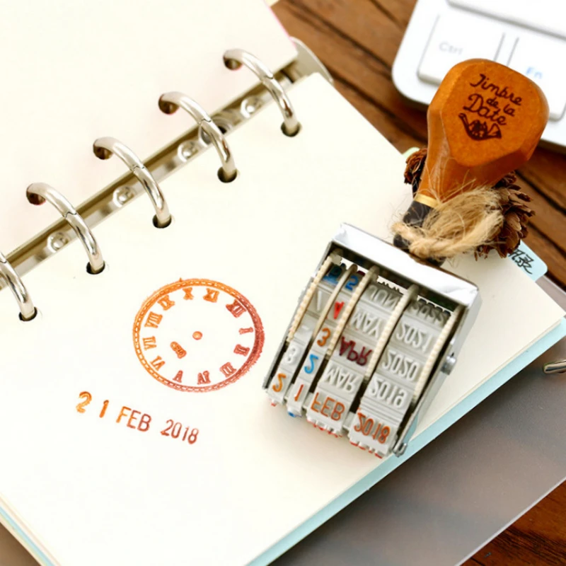 Tampon encreur 4 couleurs, 1 p - Stamping Ink Pad avis et prix